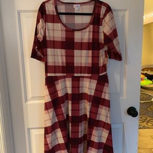LuLaRoe Nicole Dress